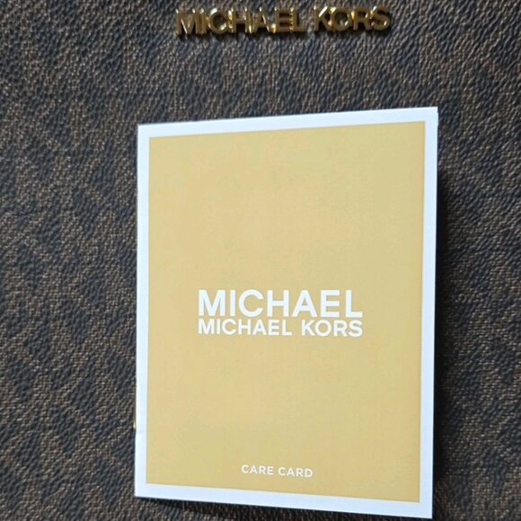 Michael Kors Signature Jet Set Printed Large Logo Crossbody Bag NWT - Picture 2 of 7